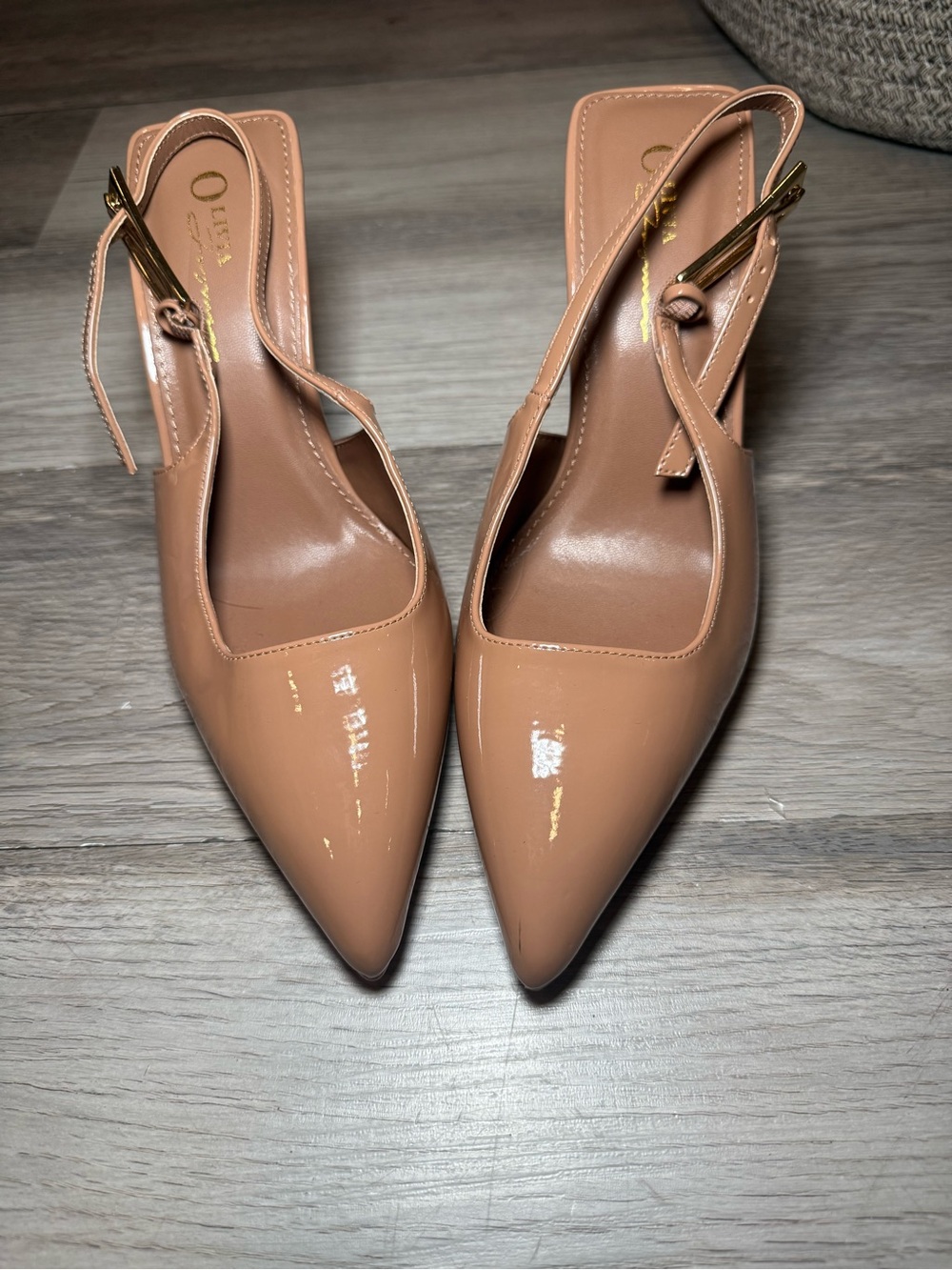 Ollio Blush Patent Pointed-Toe Slingback Pumps